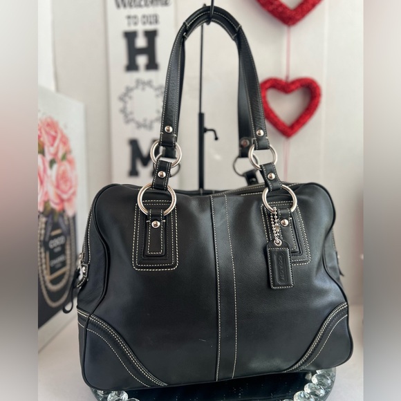 Coach Black Leather Shoulder Bag - Picture 1 of 6